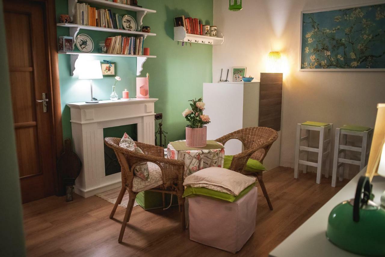 Casa Lena B&B Napoli Esterno foto